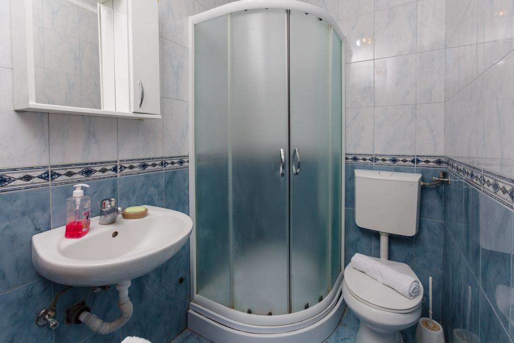 Apartments Feniks Котор Екстериор снимка